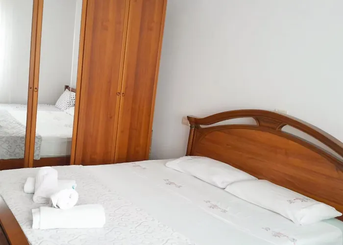 Ylli&njeza Vlorë